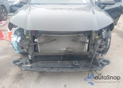 2025 Toyota Camry Se z USA, uszkodzony, nr VIN 4T1DAACK4SU056662